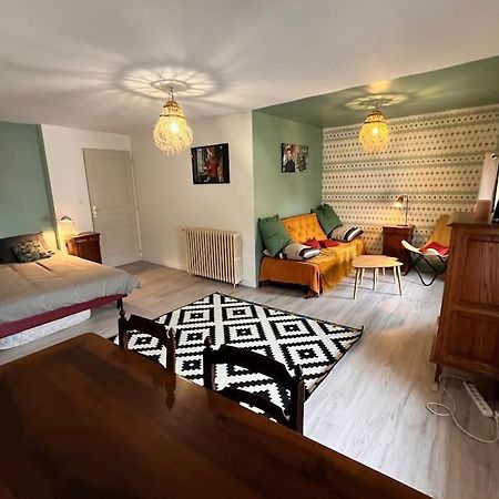 Grande Chambre Chez L'Artiste-Peintre La Réole Kültér fotó