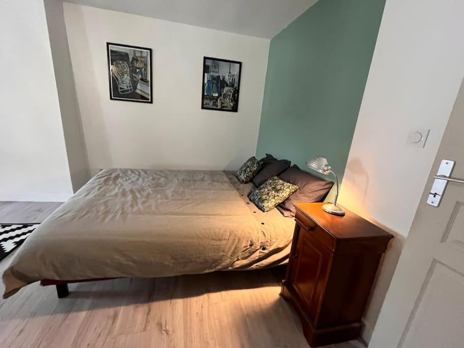 Grande Chambre Chez L'Artiste-Peintre La Réole Kültér fotó